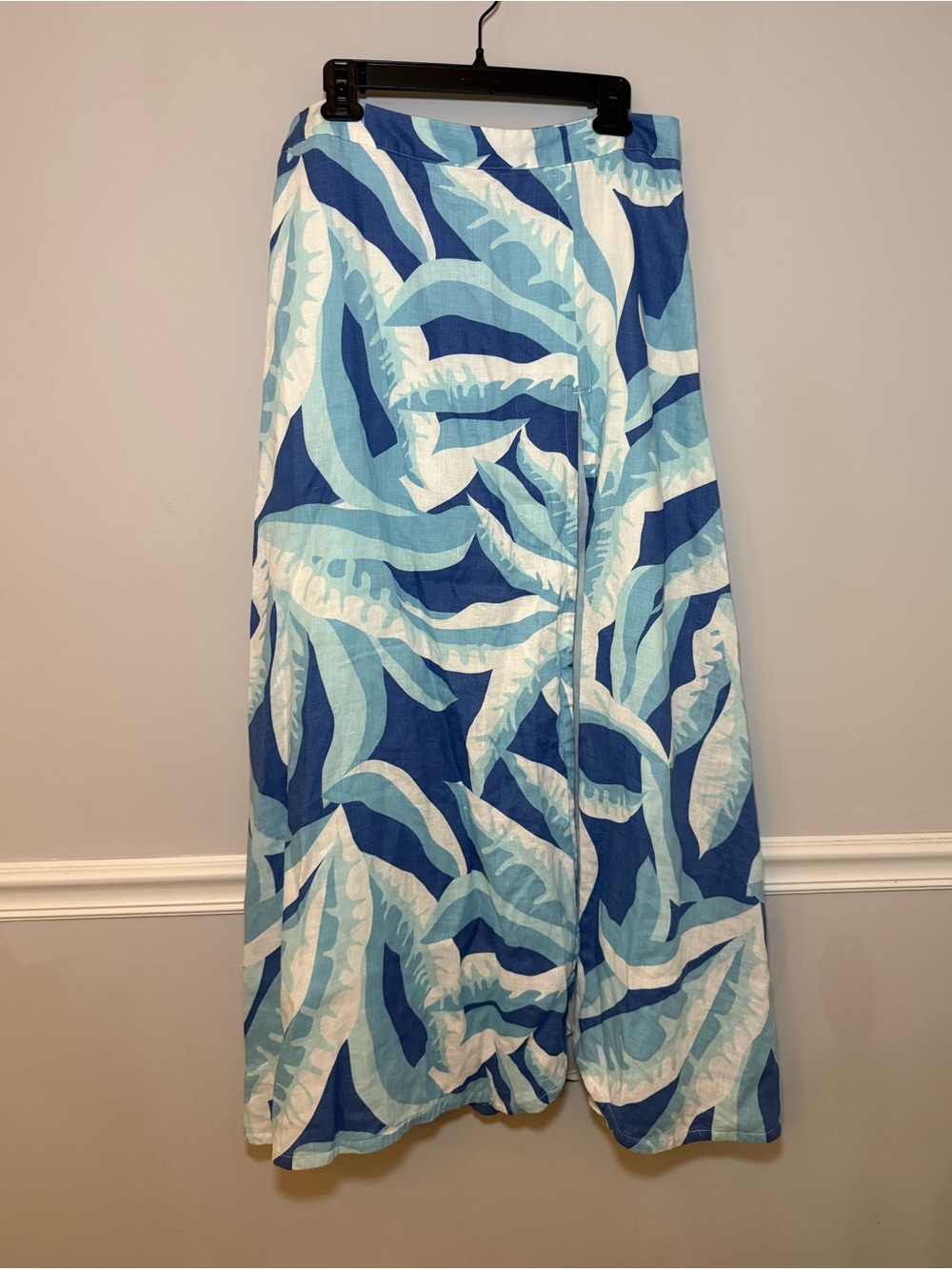 Island Company linen blue pattern maxi skirt with high slit. 6